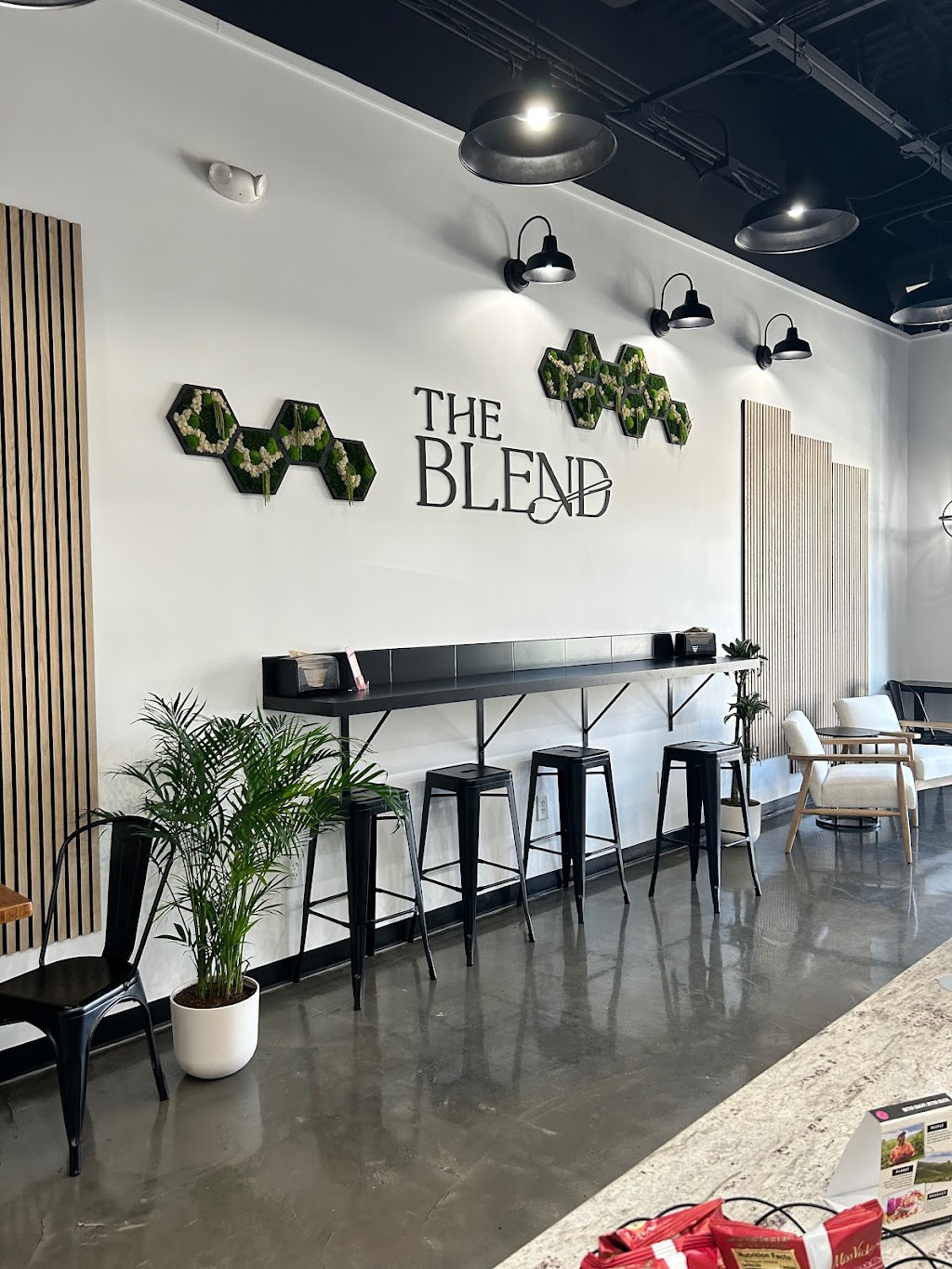 The Blend | restaurant | 3904 Hillsboro Pike Suite 103, Nashville, TN 37215, USA | 6156786213 OR +1 615-678-6213