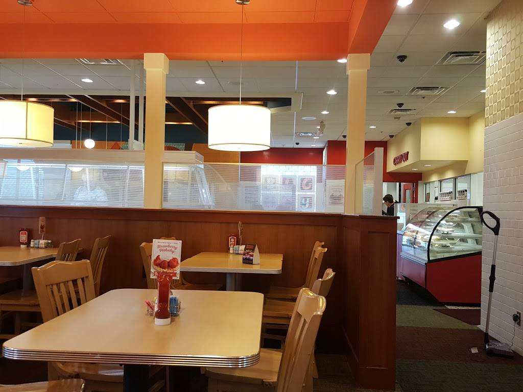 Frischs Big Boy | restaurant | 2962 Breckenridge Ln, Louisville, KY 40220, USA | 5024521551 OR +1 502-452-1551