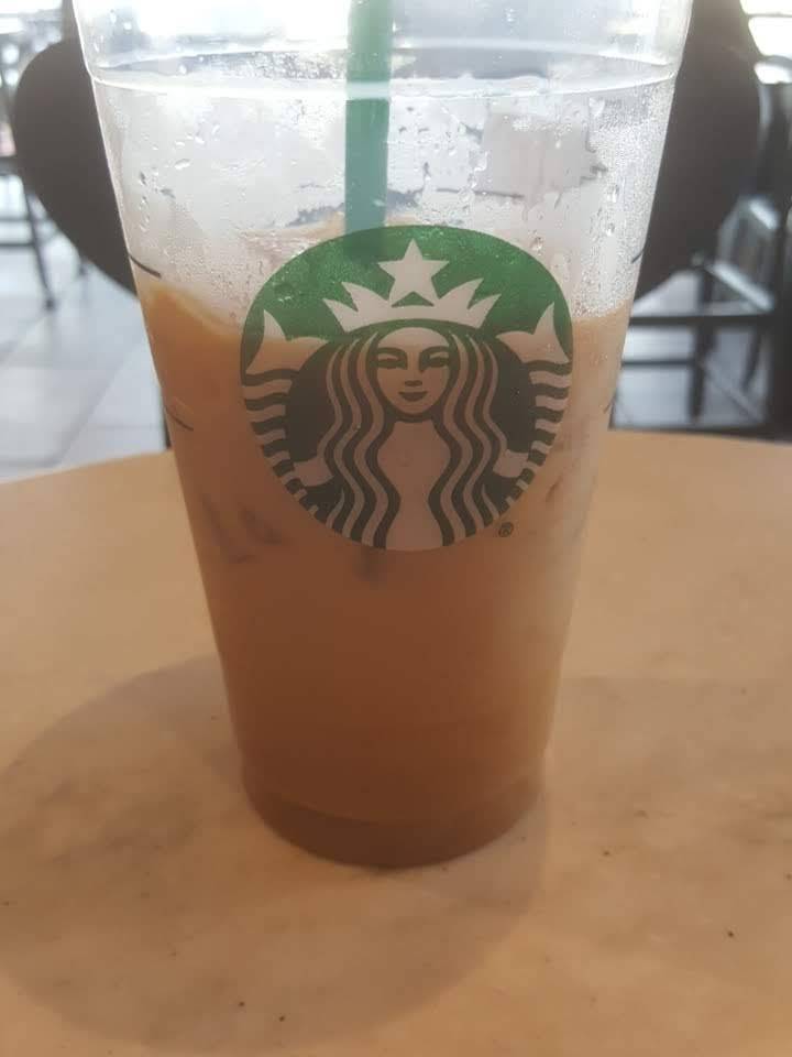 Starbucks | cafe | 620 Northwest Hwy, Cary, IL 60013, USA | 2247751238 OR +1 224-775-1238