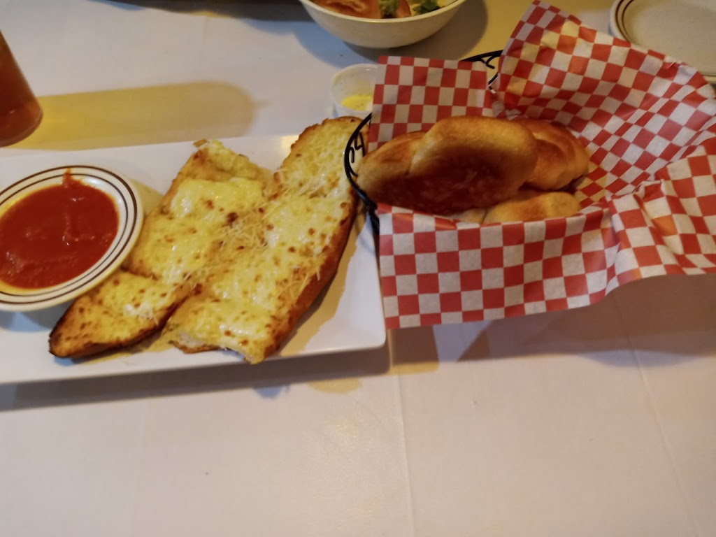 Milano’s Italian Grill | restaurant | 1800 Club Manor Dr, Maumelle, AR 72113, USA | 5017348027 OR +1 501-734-8027