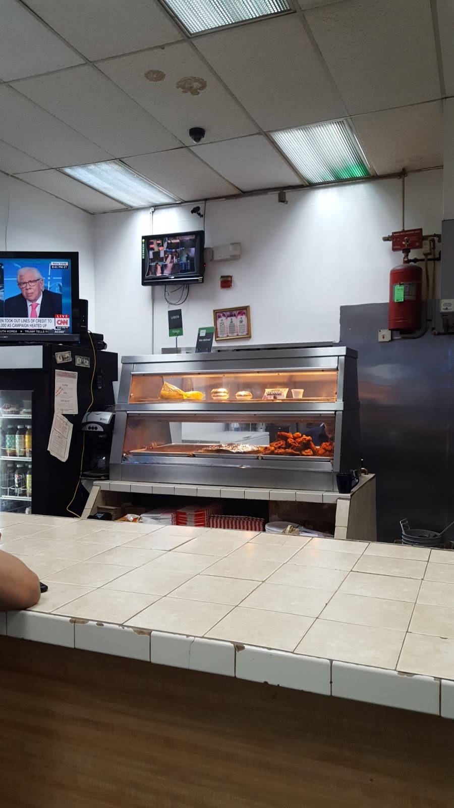 Crown Fried Chicken | restaurant | 1213 Magnolia Ave, Elizabeth, NJ 07201, USA | 9083532900 OR +1 908-353-2900