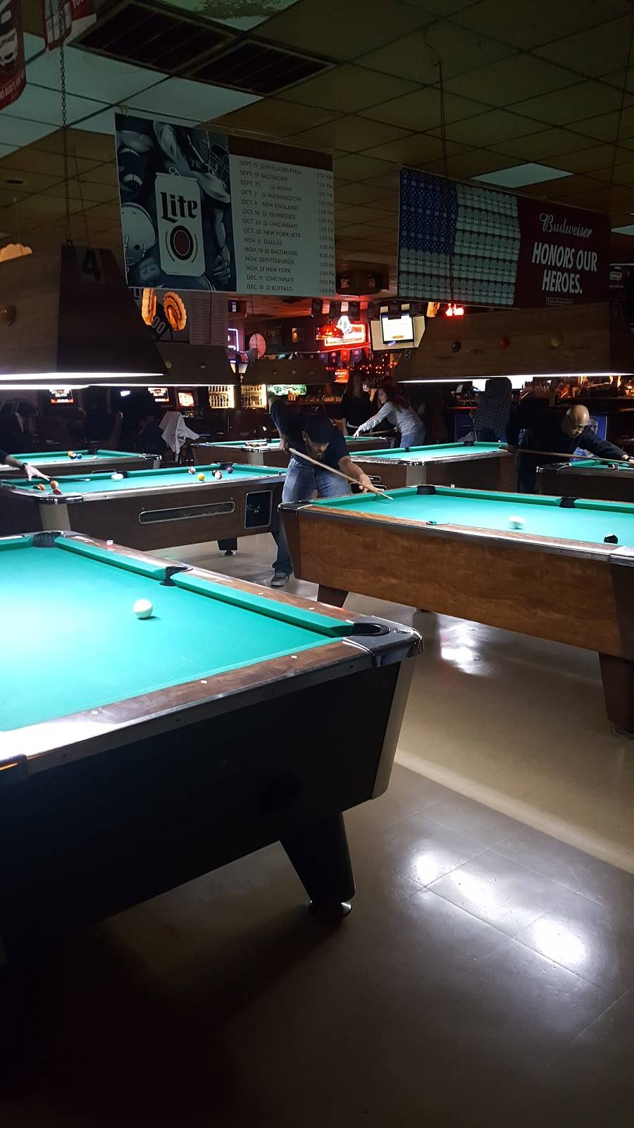 Stans Bar & Grill | restaurant | 757 W 2nd St, Xenia, OH 45385, USA | 9373769948 OR +1 937-376-9948