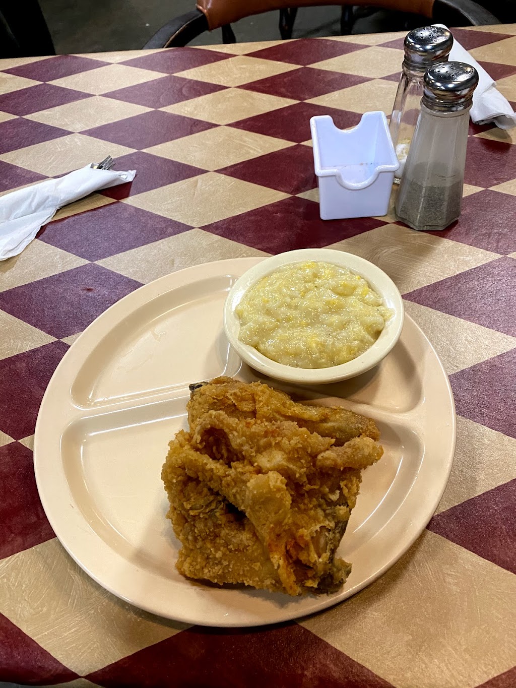 Moby Dick | restaurant | 627 US-27, Colquitt, GA 39837, USA | 2297588141 OR +1 229-758-8141