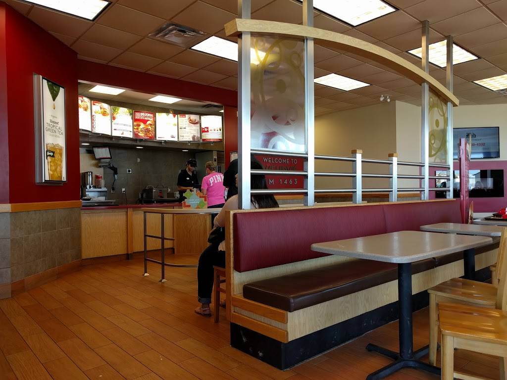 Wendys | restaurant | 5929 FM 1463 Suite 100, Katy, TX 77494, USA | 2816652574 OR +1 281-665-2574