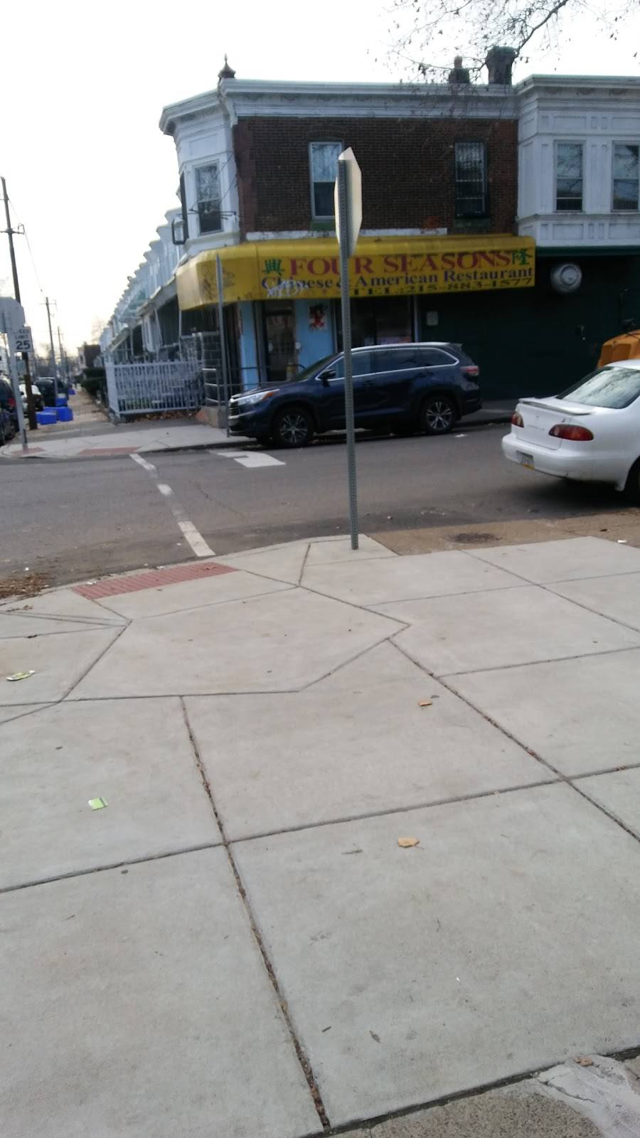 Four Seasons Chinese and American Restaurant | restaurant | 1468 N 60th St, Philadelphia, PA 19151, USA | 2158831577 OR +1 215-883-1577