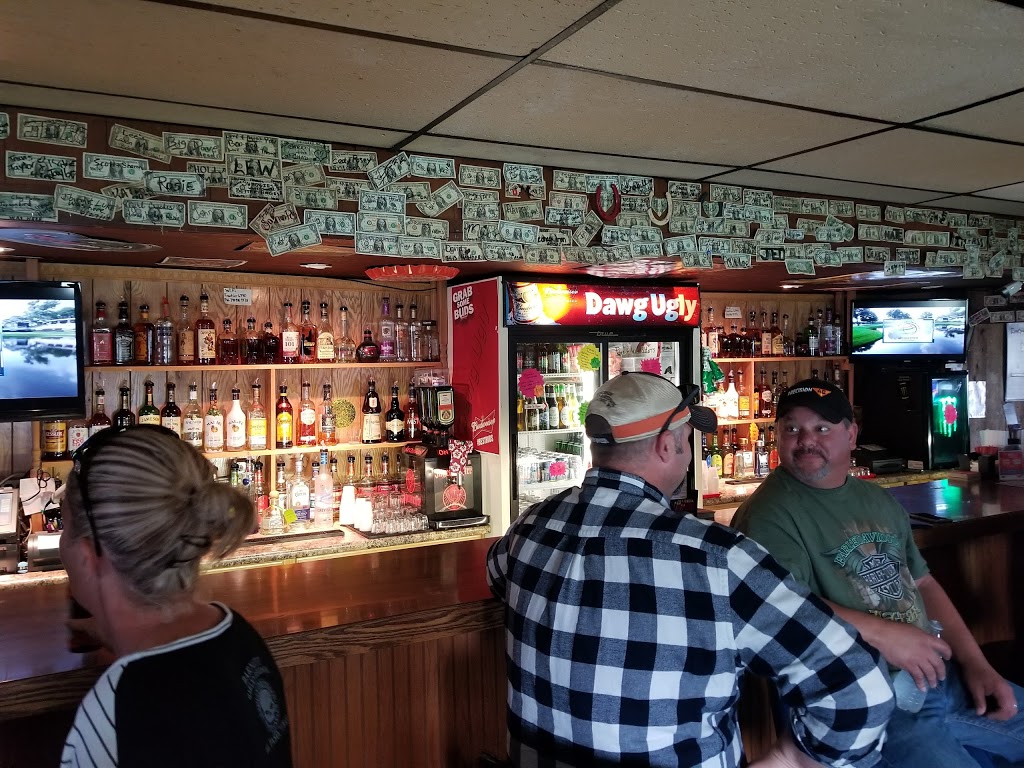 Dawg Ugly | restaurant | 121 Water St S, Williamsport, OH 43164, USA | 7409860014 OR +1 740-986-0014