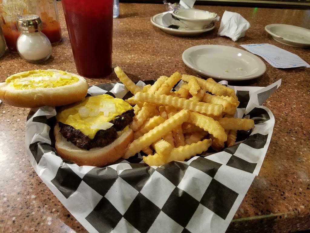 Billy Rays Restaurant | restaurant | 101 N Front St, Prestonsburg, KY 41653, USA | 6068861744 OR +1 606-886-1744