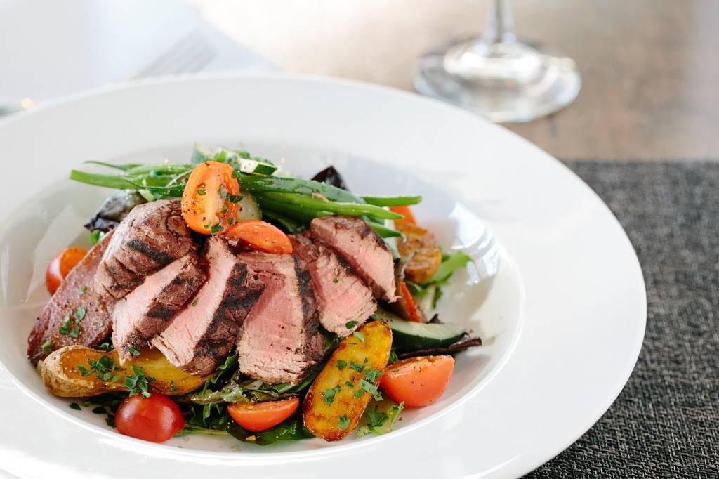 Rusconis American Kitchen | restaurant | 10637 N Tatum Blvd, Phoenix, AZ 85028, USA | 4804830009 OR +1 480-483-0009