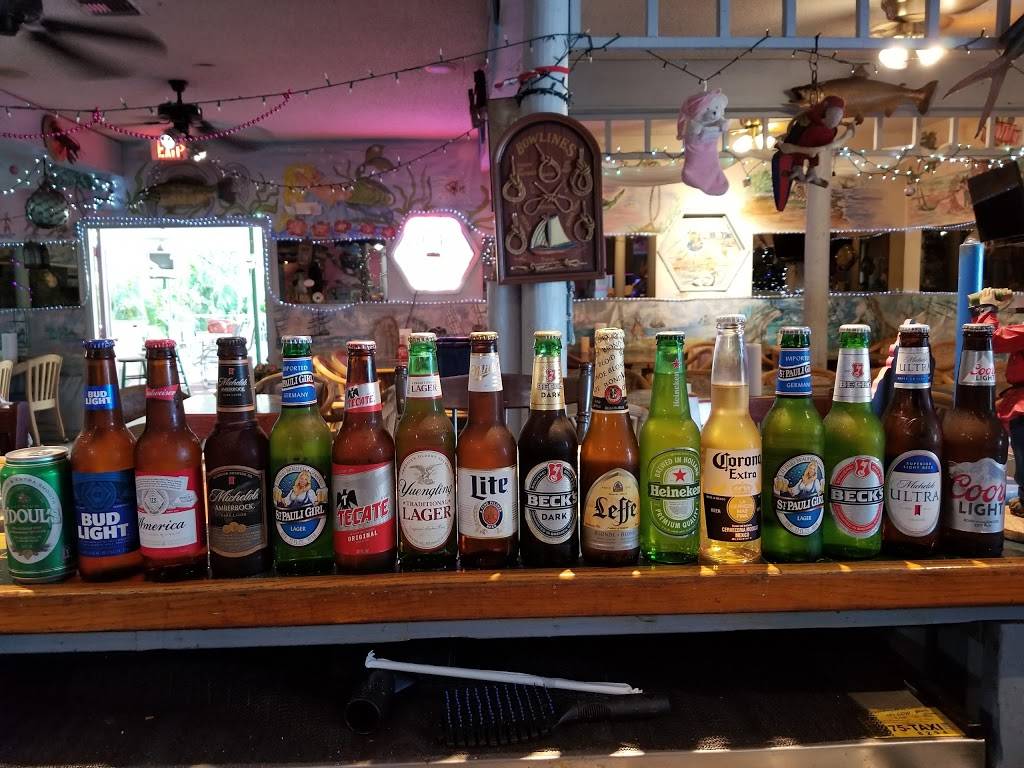 The New England Moorings | restaurant | 1326 SE 16th Pl, Cape Coral, FL 33990, USA | 2398519141 OR +1 239-851-9141