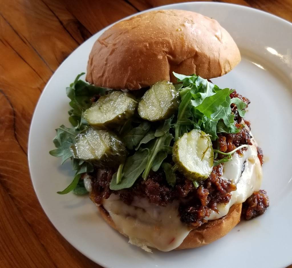 Gastro Grub & Pub | restaurant | 1378 East Hickman Rd, Waukee, IA 50263, USA | 5153002460 OR +1 515-300-2460