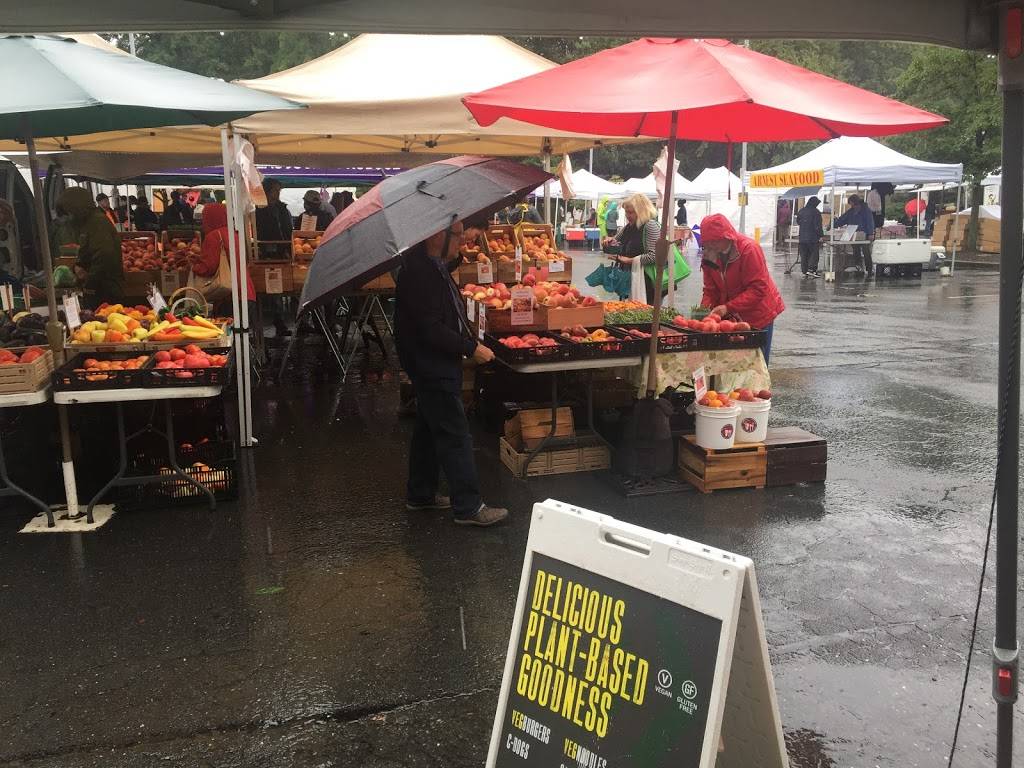 Pure Veg at Reston Farmers Market - Lake Anne | restaurant | 1609-A Washington Plaza N, Reston, VA 20190, USA | 2024951169 OR +1 202-495-1169