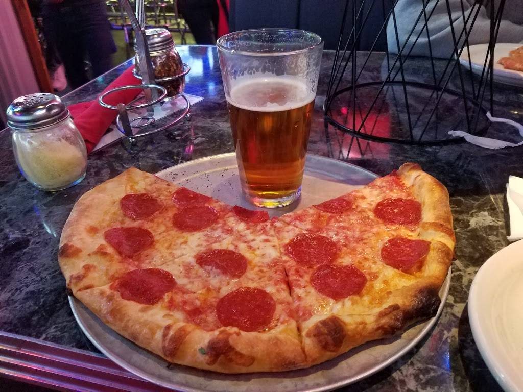 Bubbas 33 | restaurant | 5807 Constitution Ave, Colorado Springs, CO 80915, USA | 7195761223 OR +1 719-576-1223