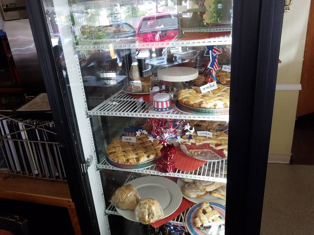 Blanca And Pierres Resturant | restaurant | 39170 Big Bear Blvd, Angelus Oaks, CA 92305, USA | 9093665051 OR +1 909-366-5051