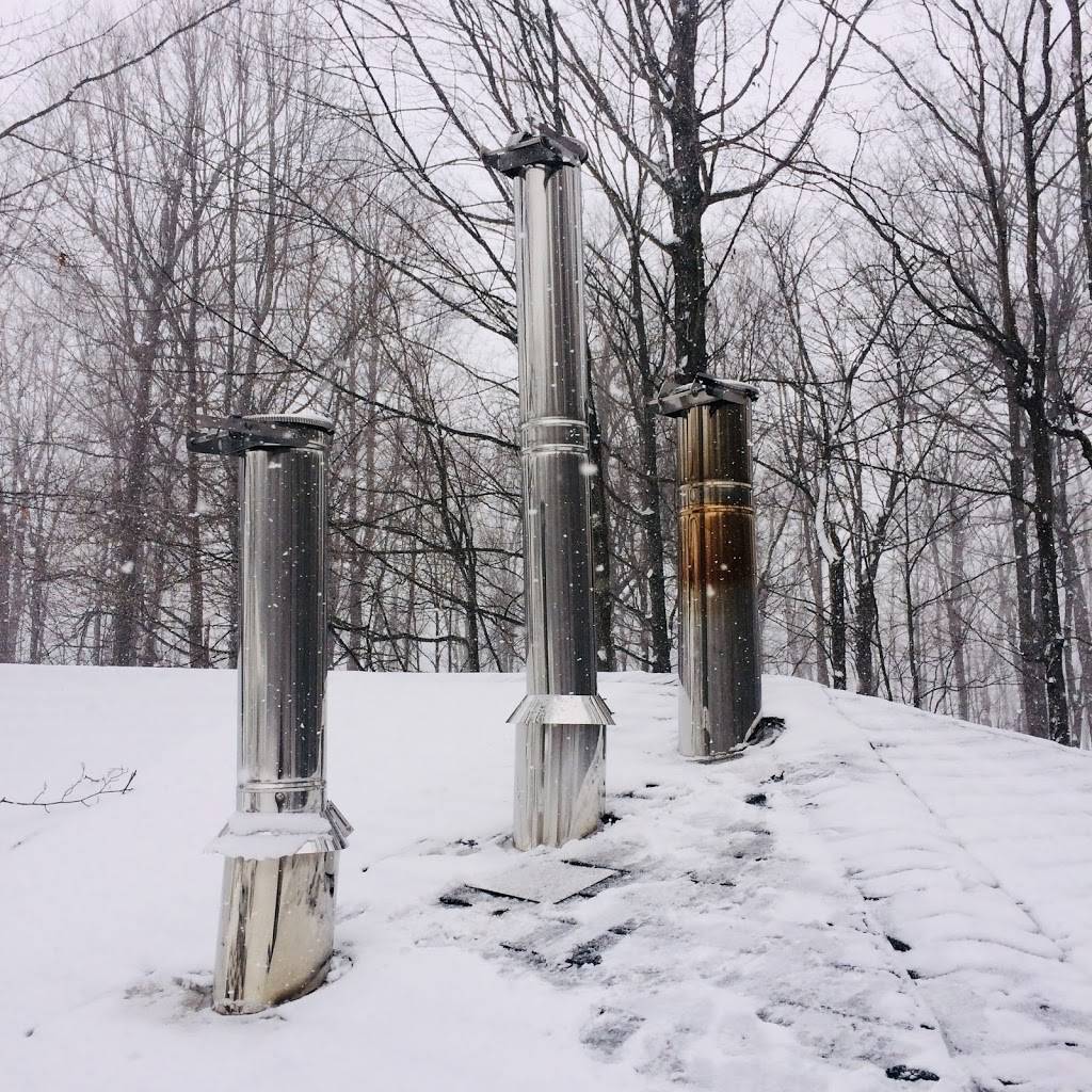 Primal Woods | restaurant | 60734 46th Ave, Hartford, MI 49057, USA | 2692220101 OR +1 269-222-0101