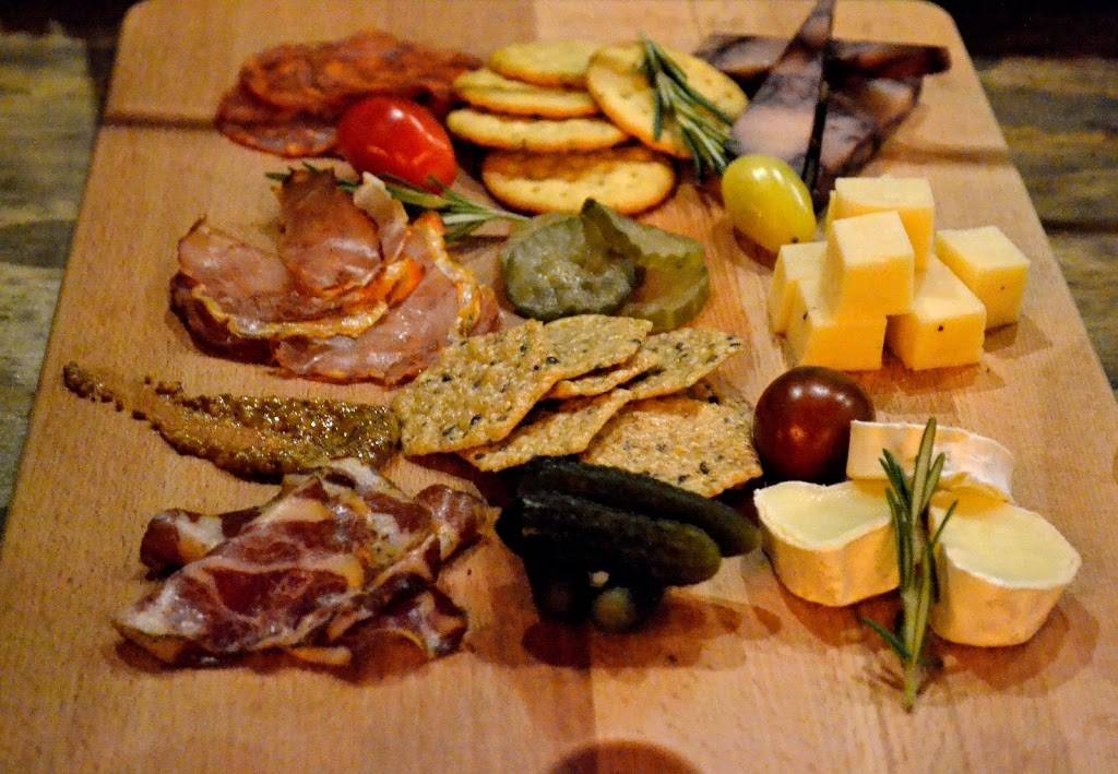 Vesper Atlanta | restaurant | 924 Garrett St suite D, Atlanta, GA 30316, USA | 4049636902 OR +1 404-963-6902