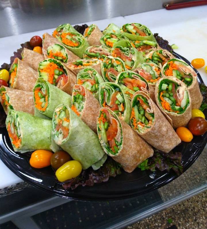 ZZ Market & Grill | meal takeaway | 210 Henry St, Detroit, MI 48201, USA | 3138160003 OR +1 313-816-0003