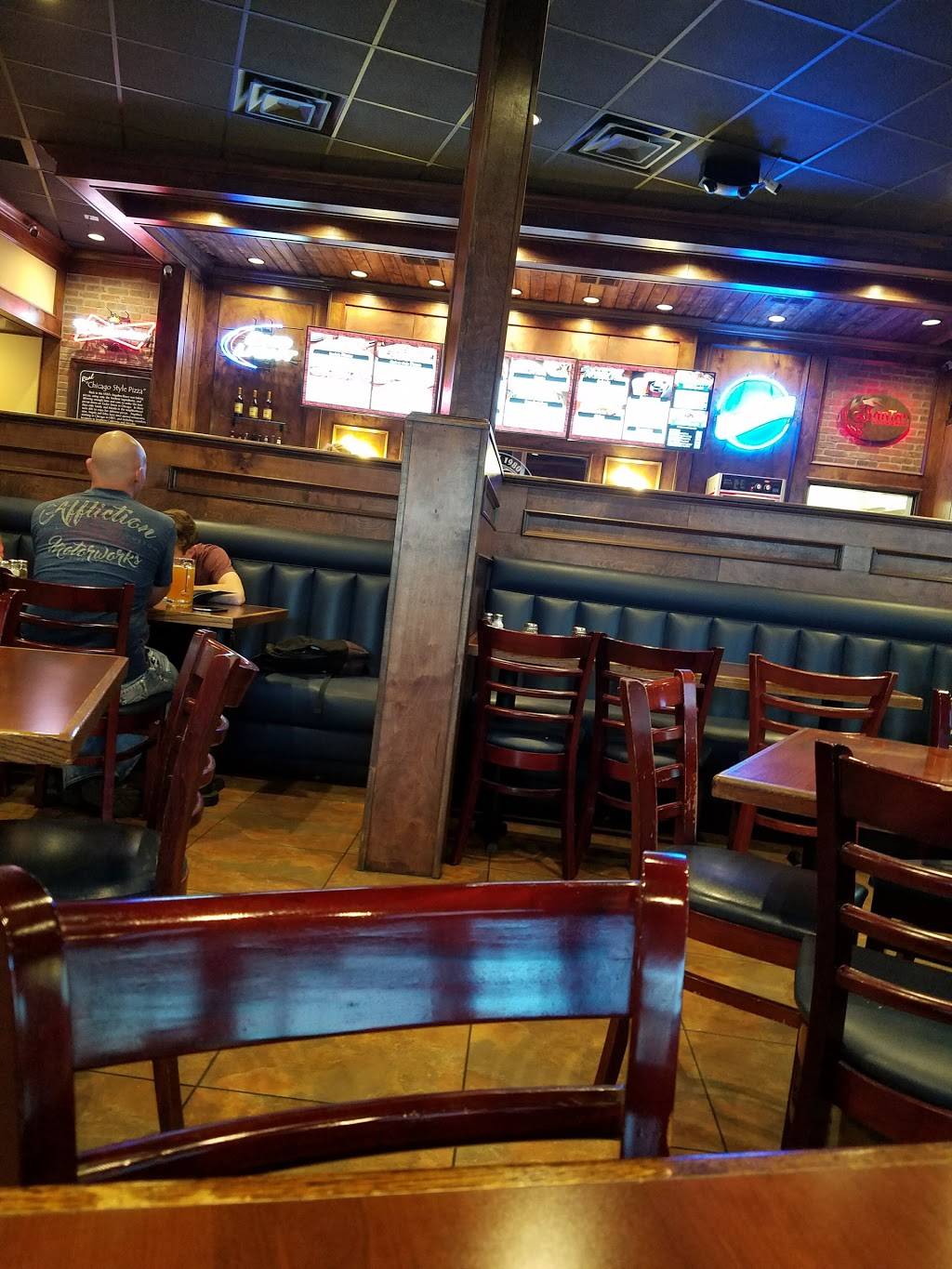 Barros Pizza | restaurant | 1925 E Brown Rd, Mesa, AZ 85203, USA | 4808341541 OR +1 480-834-1541