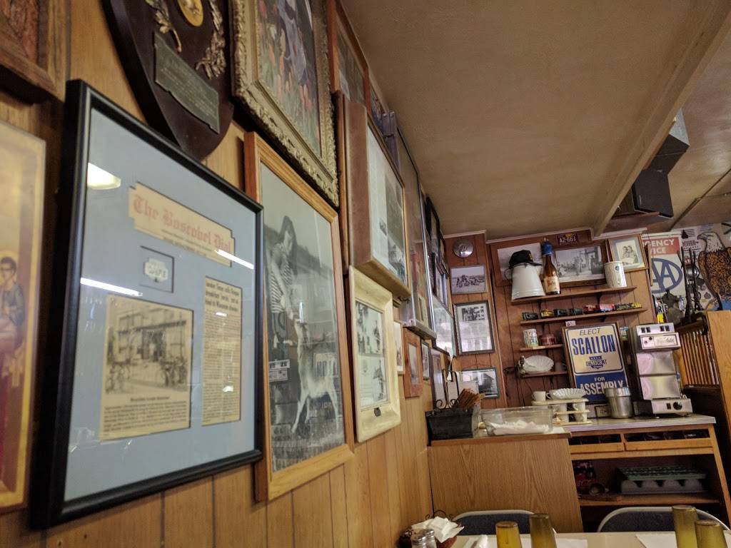 Unique Cafe | cafe | 1100 Wisconsin Ave, Boscobel, WI 53805, USA | 6083754465 OR +1 608-375-4465