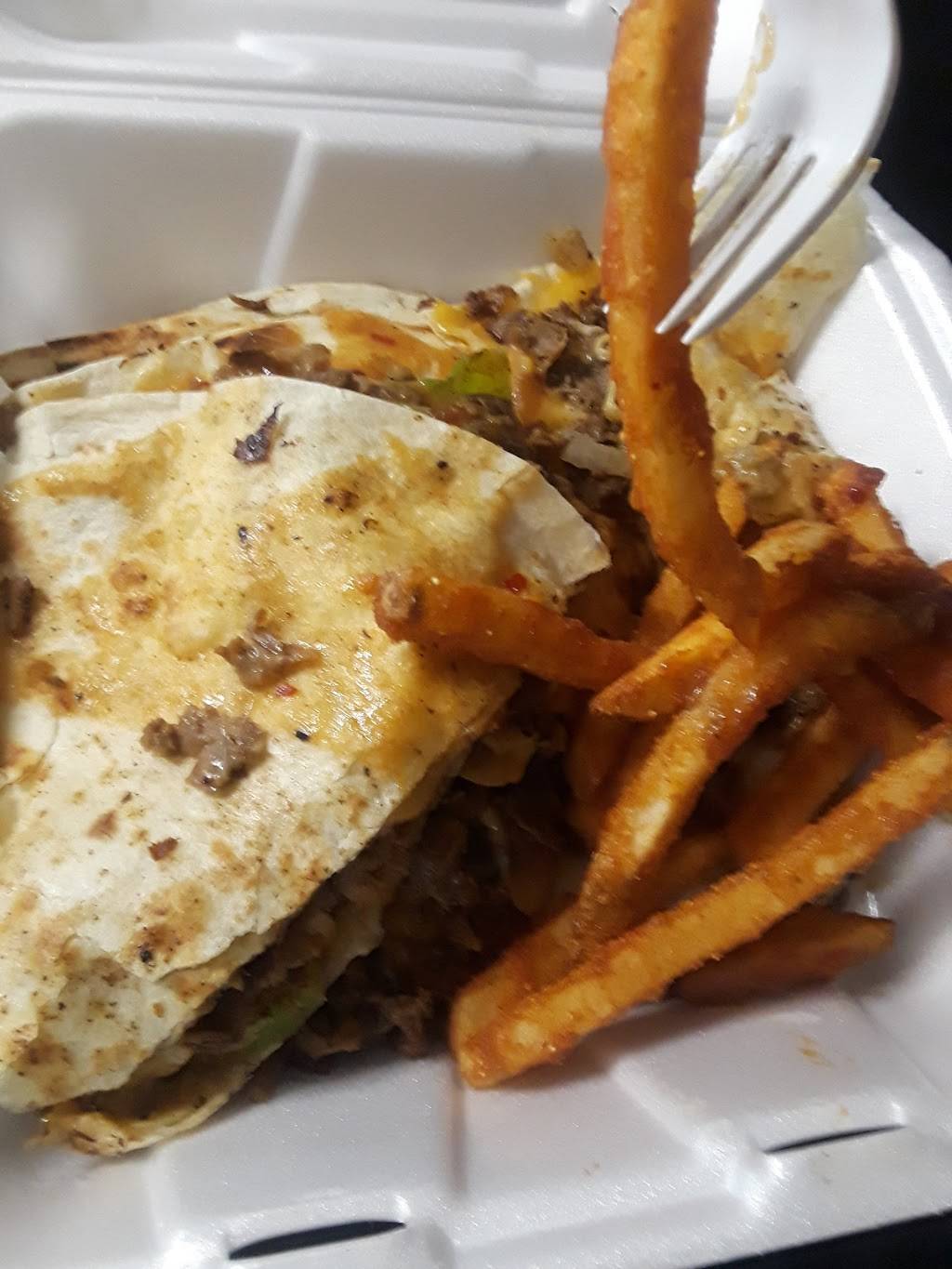 Zocs Gourmet Burgers and Shakes | restaurant | 975 Chili Ave, Rochester, NY 14611, USA | 5852875269 OR +1 585-287-5269