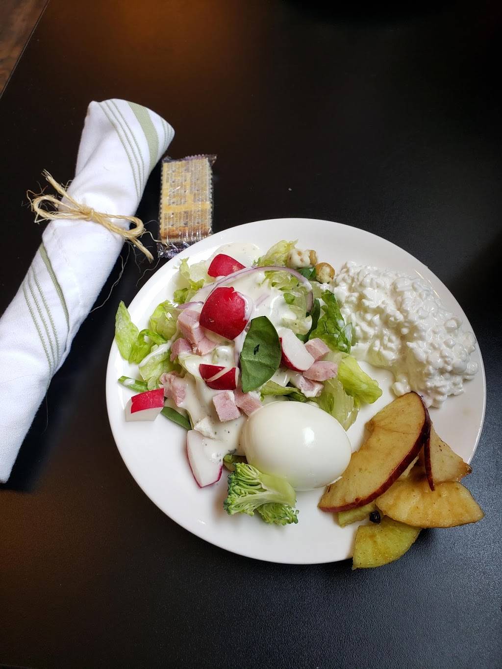 Market Street Soup & Salad | restaurant | 312 N Main St, Huntingburg, IN 47542, USA | 8126849010 OR +1 812-684-9010