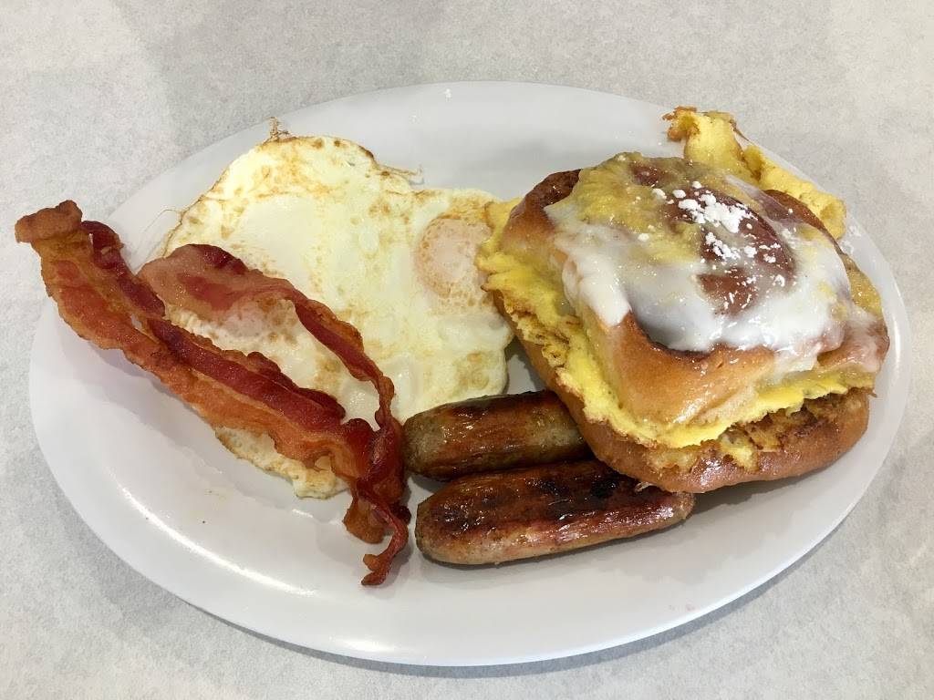 LuLu Bs Diner | restaurant | 2374 Immokalee Rd, Naples, FL 34110, USA | 2395961965 OR +1 239-596-1965