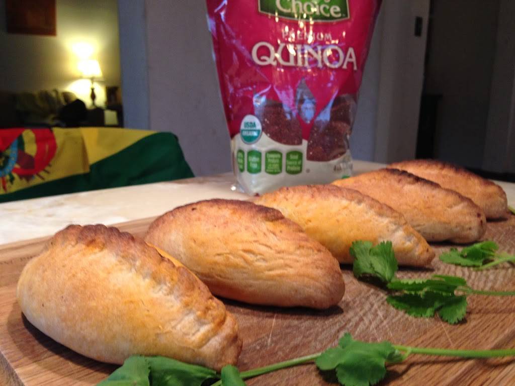 Empanadas | Salteñas Deli | cafe | 177 Claywood Dr, Brentwood, NY 11717, USA | 9173043052 OR +1 917-304-3052