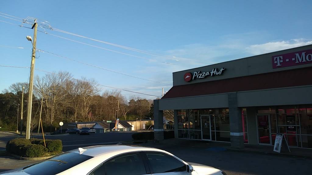 Pizza Hut | meal takeaway | 3029 Allison-Bonnett Memorial Dr # 109, Hueytown, AL 35023, USA | 2054914889 OR +1 205-491-4889