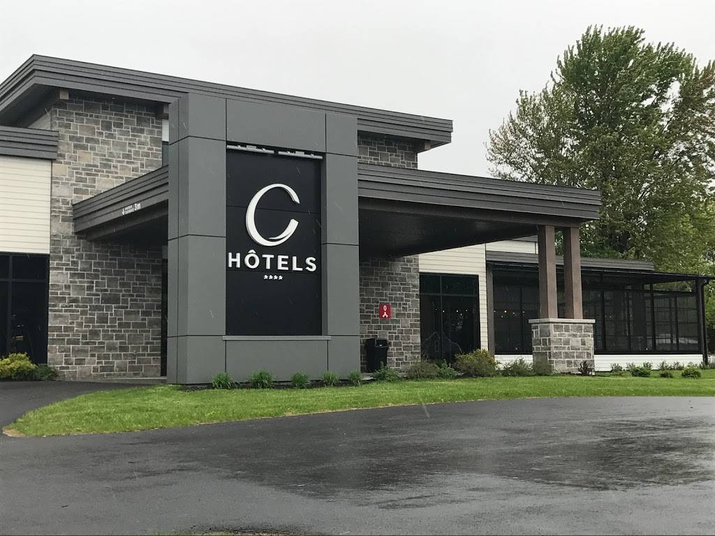 Le Greg Bistro & Bar | restaurant | 325 Avenue de Venise O, Venise-en-Québec, QC J0J 2K0, Canada | 4503901538 OR +1 450-390-1538