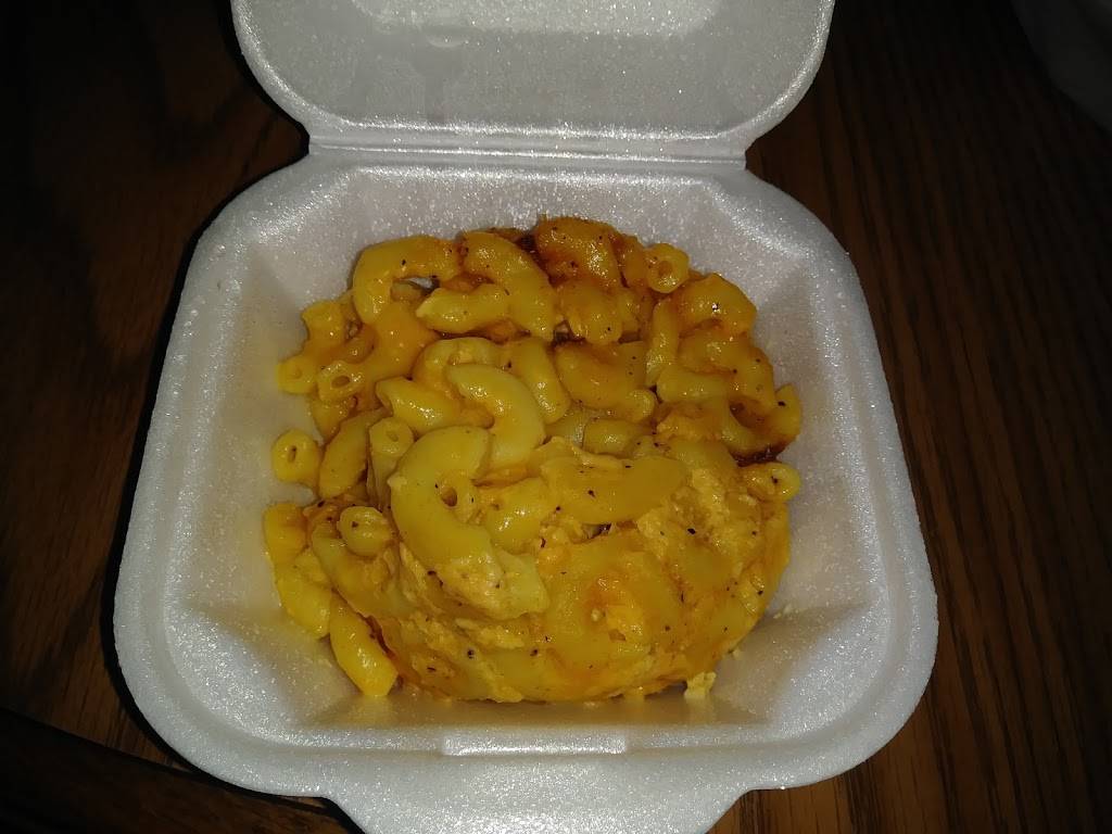 Tys Wing & Tings Restaurant | restaurant | 5708 N Sharon Amity Rd, Charlotte, NC 28215, USA | 7049005605 OR +1 704-900-5605