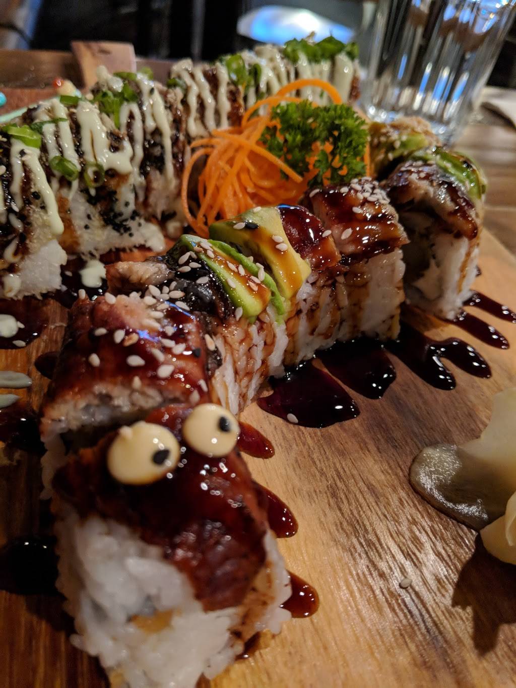 Hands On Modern Thai & Sushi bar | restaurant | 5056 W Irving Park Rd, Chicago, IL 60641, USA | 7732058335 OR +1 773-205-8335