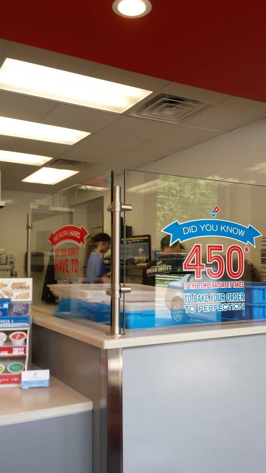 Dominos Pizza | meal delivery | 525 E Race St, Kingston, TN 37763, USA | 8653761414 OR +1 865-376-1414