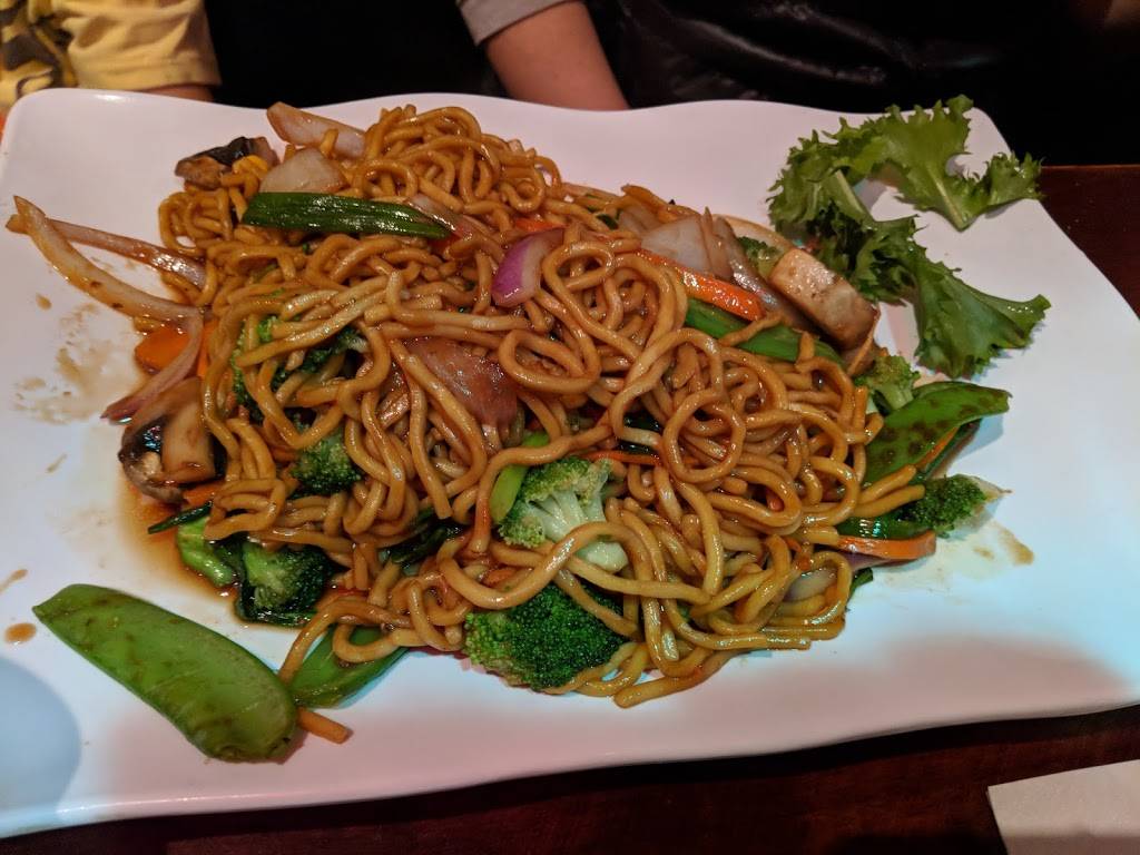 woow sushi | restaurant | 19826 South La Grange Road, Frankfort, IL 60423, USA | 8154695189 OR +1 815-469-5189