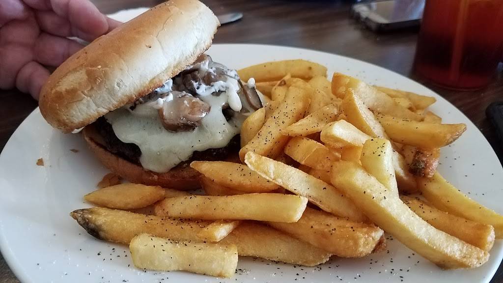 Grill Daddys | restaurant | 308 E Avenue D, Copperas Cove, TX 76522, USA | 2545775228 OR +1 254-577-5228