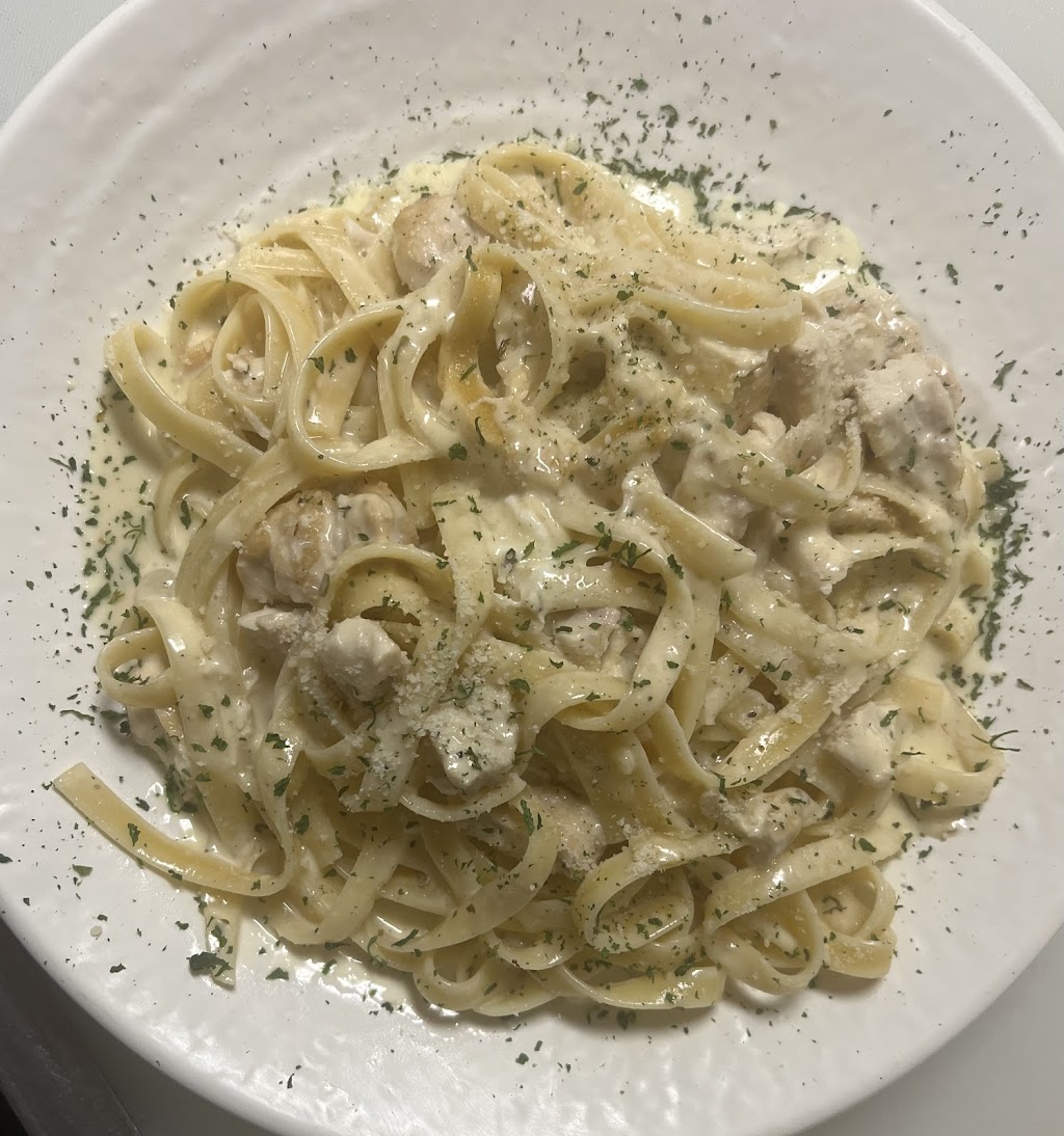 Demnikas Italiano | restaurant | 2667 S Dixie Dr, Kettering, OH 45409, USA | 9379994424 OR +1 937-999-4424