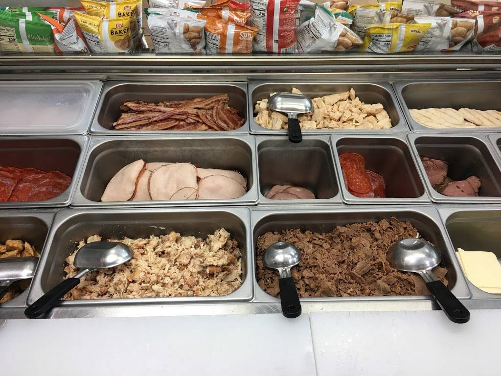 Subway | restaurant | 848 N Ridge Rd, Castle Rock, CO 80104, USA | 3036603387 OR +1 303-660-3387