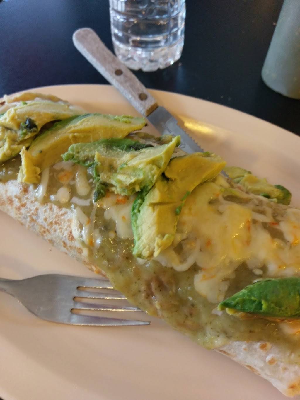 Fast Super Burrito | restaurant | 1924 W Irving Park Rd, Chicago, IL 60613, USA | 7732484081 OR +1 773-248-4081