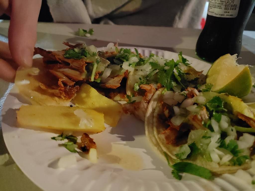 Leos Tacos Truck | restaurant | 748 N Avalon Blvd, Wilmington, CA 90744, USA | 3233462001 OR +1 323-346-2001