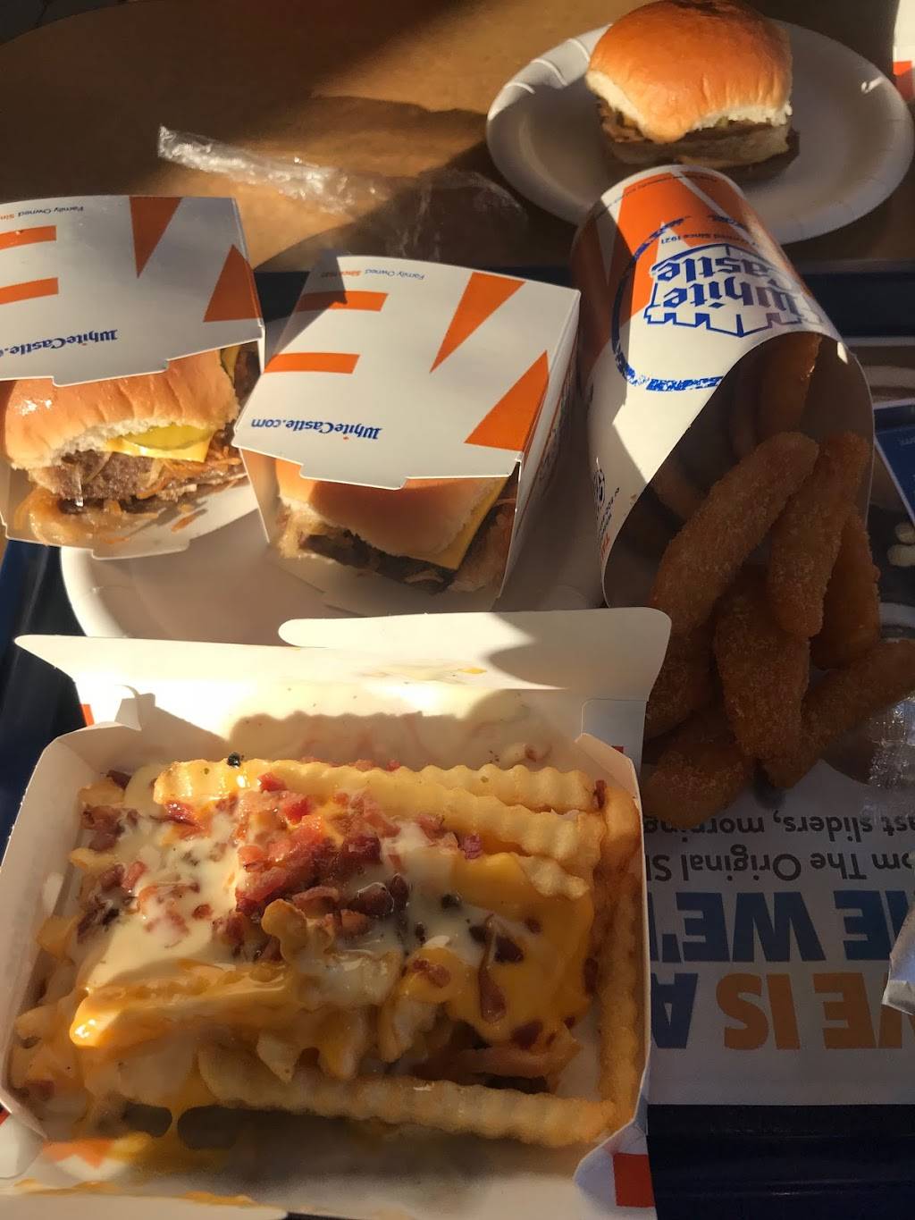 White Castle | restaurant | 2231 IL-59, Joliet, IL 60435, USA | 8154365915 OR +1 815-436-5915