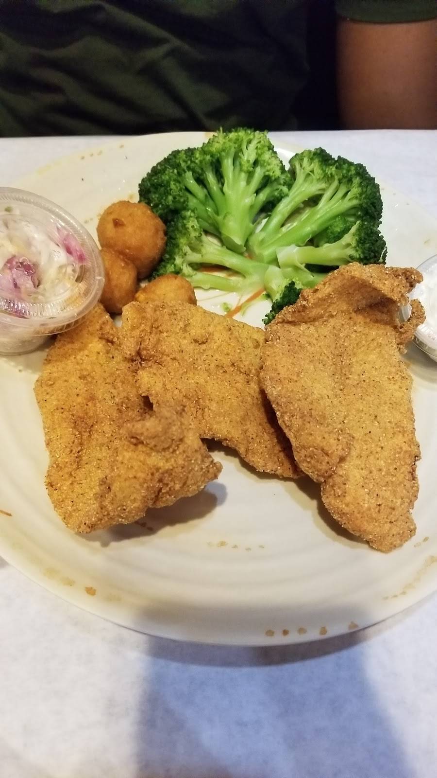 Fiery Crab Juicy Seafood | restaurant | 4951 Centre Pointe Dr, North Charleston, SC 29418, USA | 8438184679 OR +1 843-818-4679