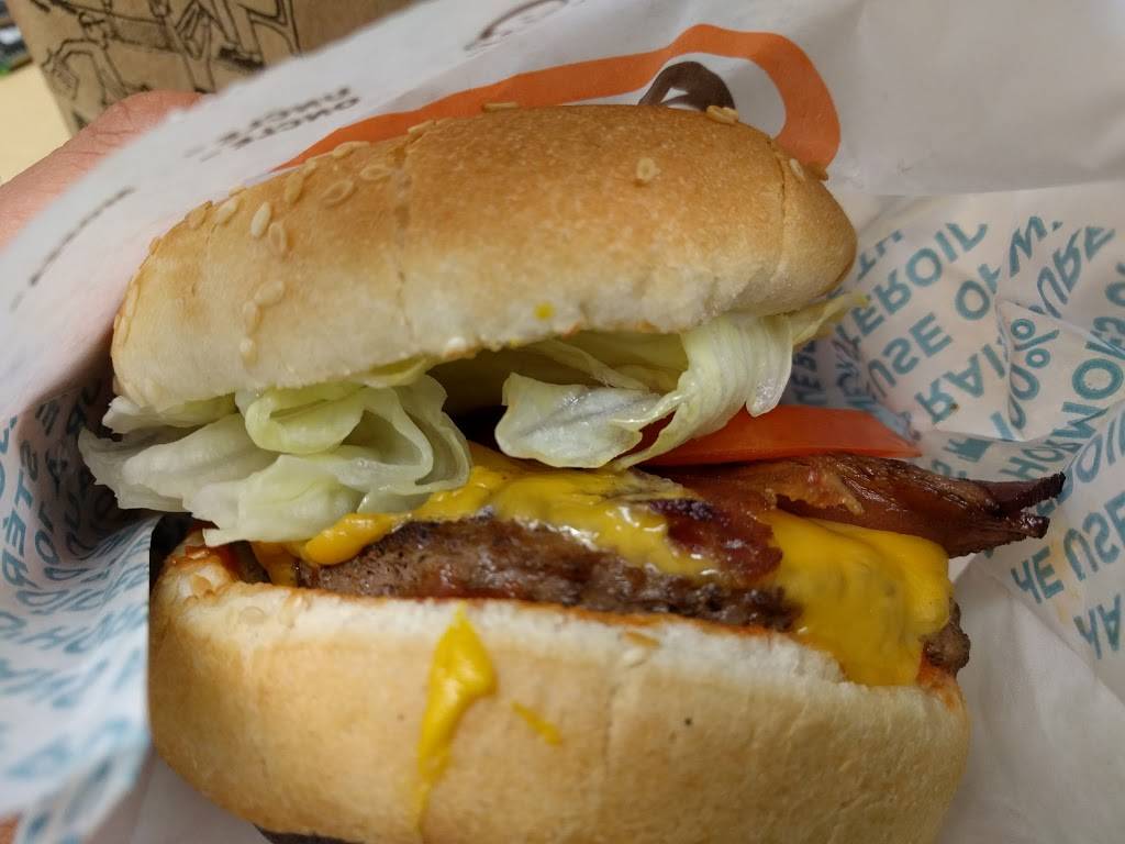 A&W Canada | restaurant | 1465 Aerowood Dr, Mississauga, ON L4W 1C2, Canada | 6474797881 OR +1 647-479-7881