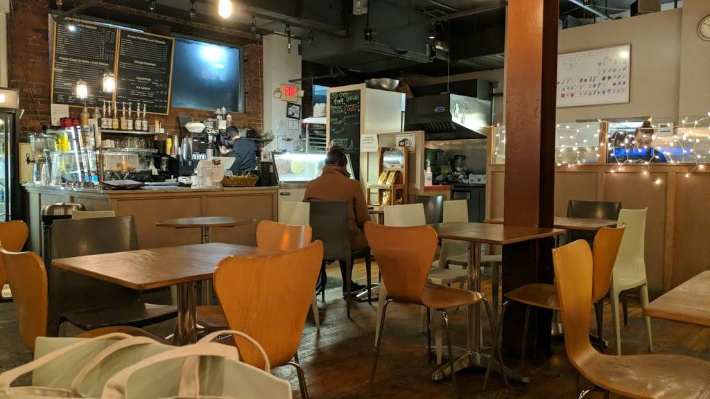 Mr. Crepe | meal takeaway | 51 Davis Square, Somerville, MA 02144, USA | 6176230661 OR +1 617-623-0661