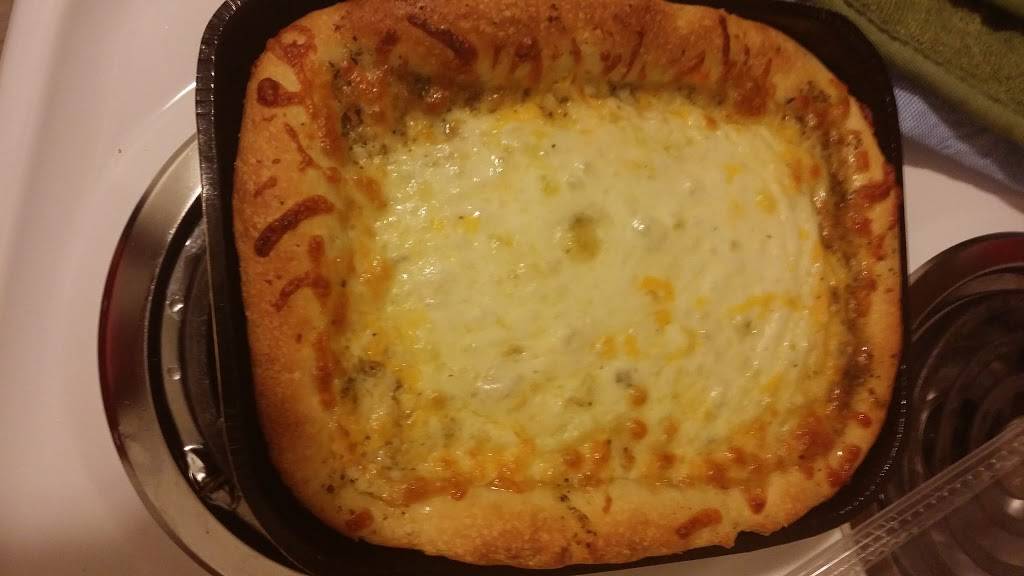 Papa Murphys Take N Bake Pizza | meal takeaway | 6661 Dixie Hwy suite a, Louisville, KY 40258, USA | 5029338577 OR +1 502-933-8577