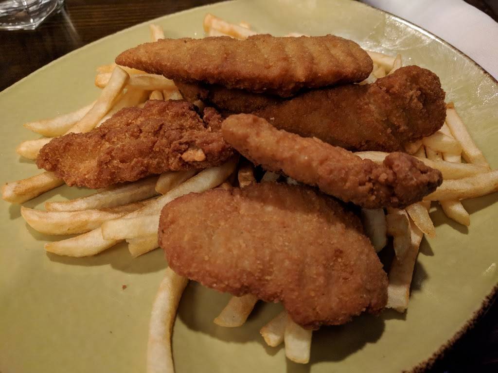 Basils Kitchen | restaurant | 5500 N River Rd, Rosemont, IL 60018, USA | 8476784000 OR +1 847-678-4000