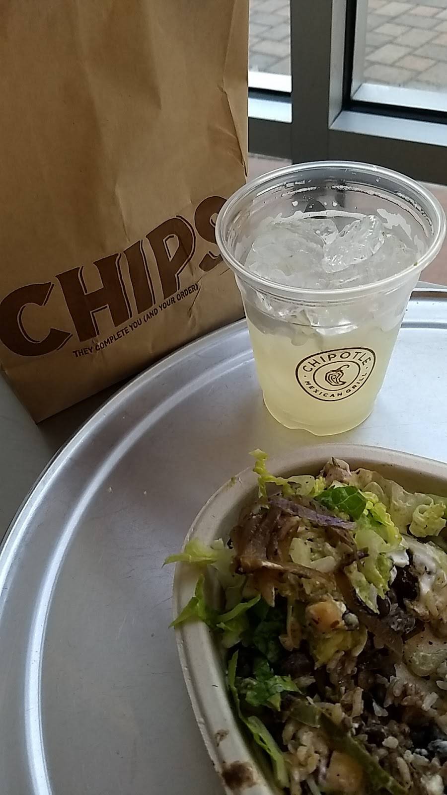 Chipotle Mexican Grill | restaurant | 2773 N Main St, Santa Ana, CA 92705, USA | 7146560005 OR +1 714-656-0005