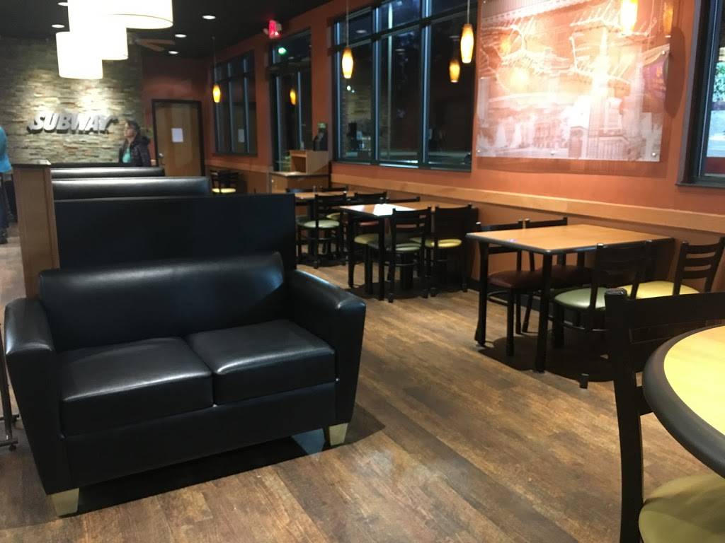 Subway | restaurant | 4488 Red Arrow Hwy, Stevensville, MI 49127, USA | 2694294840 OR +1 269-429-4840