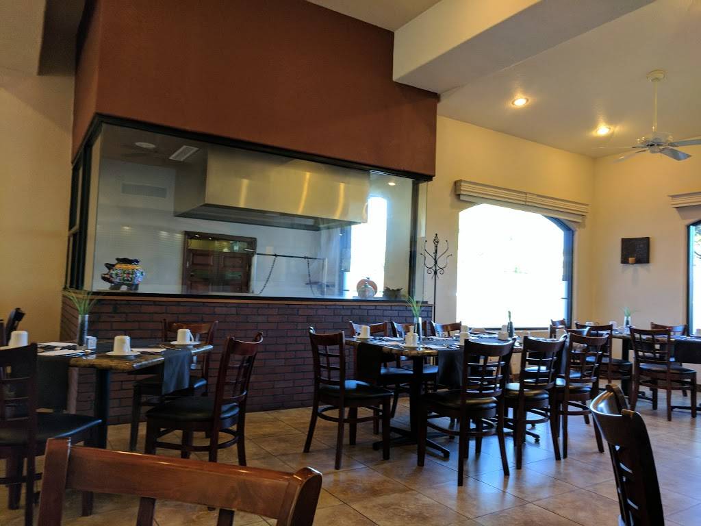 El Mezquite Restaurante | restaurant | Benito Juárez 1450 El, Encanto Sur, 21440 Tecate, B.C., Mexico | 016655213066 OR +52 665 521 3066