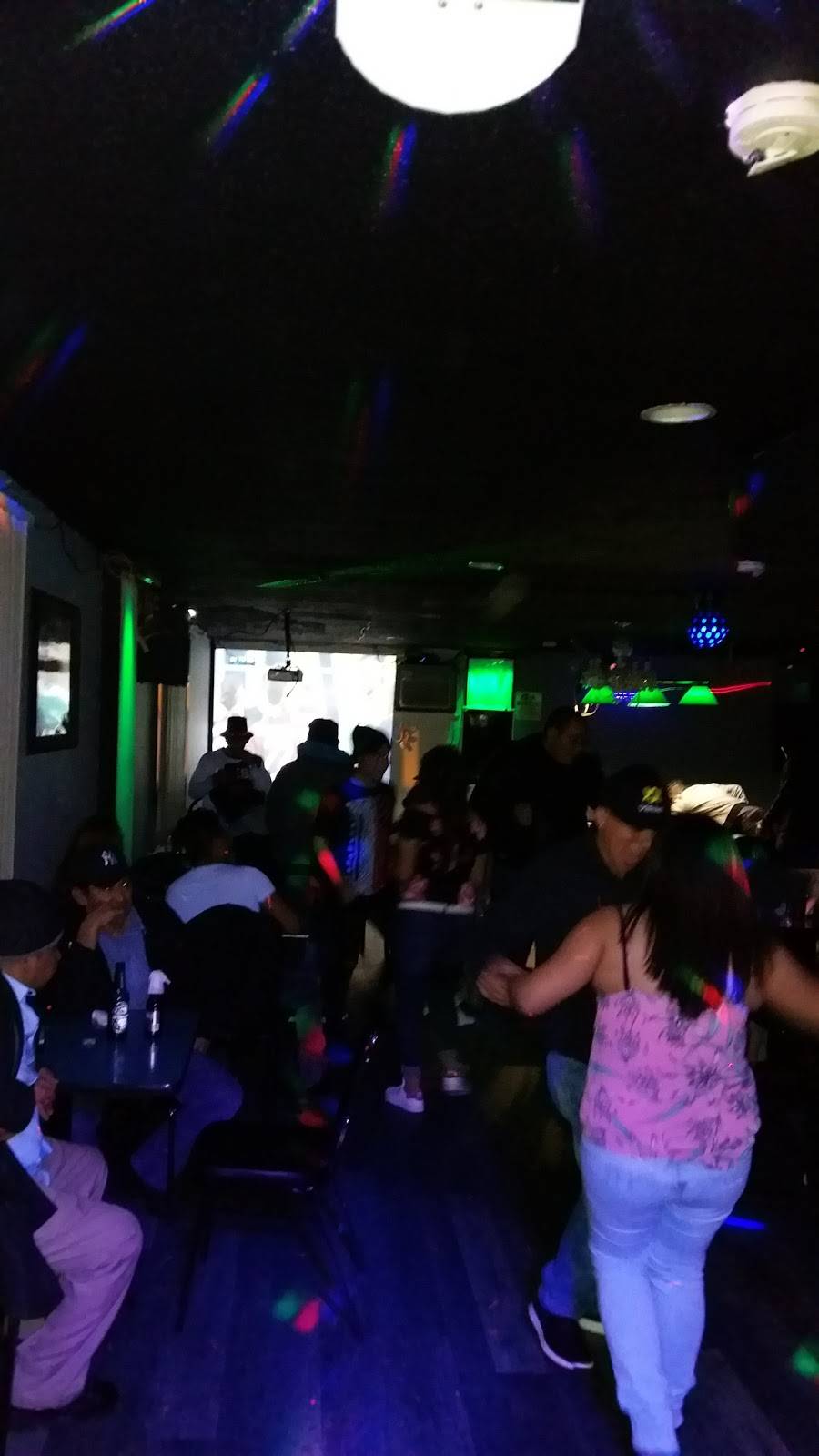 El Fonceca | restaurant | 6302 Dewey Ave, West New York, NJ 07093, USA | 2018682029 OR +1 201-868-2029