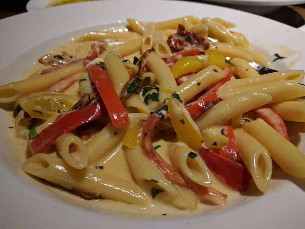 Piccolo Italian Restaurant | restaurant | 1261 Som Center Rd, Mayfield Heights, OH 44124, USA | 4406461383 OR +1 440-646-1383