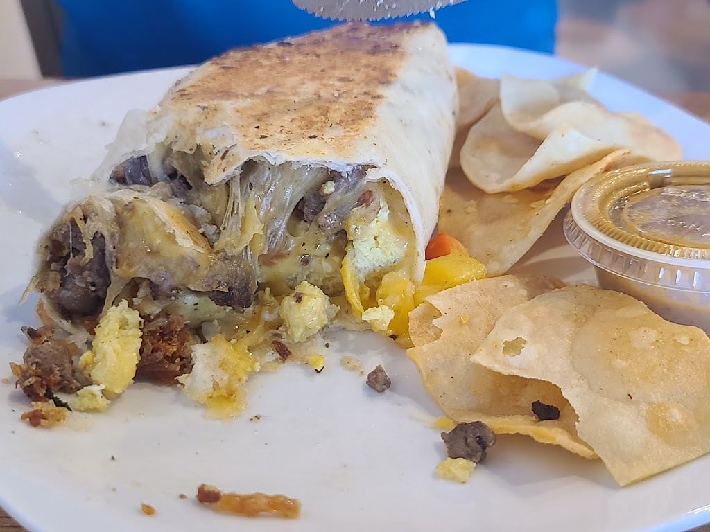 Tito’s Burritos | restaurant | 11910 Tourmaline Dr Ste. 136, Peyton, CO 80831, USA | 7198221568 OR +1 719-822-1568