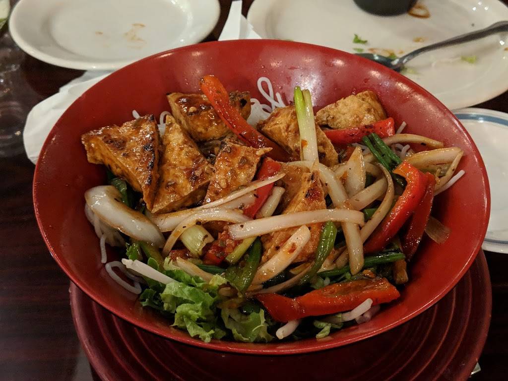 Pho Chopstix | restaurant | 1329 U.S. Hwy 395 N #8, Gardnerville, NV 89410, USA | 7757838888 OR +1 775-783-8888